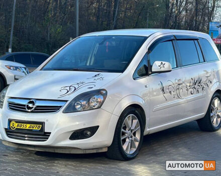 Белый Опель Зафира, объемом двигателя 1.7 л и пробегом 233 тыс. км за 7800 $, фото 2 на Automoto.ua