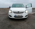 Білий Опель Зафіра, об'ємом двигуна 1.7 л та пробігом 253 тис. км за 7200 $, фото 1 на Automoto.ua