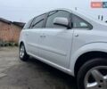 Белый Опель Зафира, объемом двигателя 1.8 л и пробегом 218 тыс. км за 7555 $, фото 12 на Automoto.ua