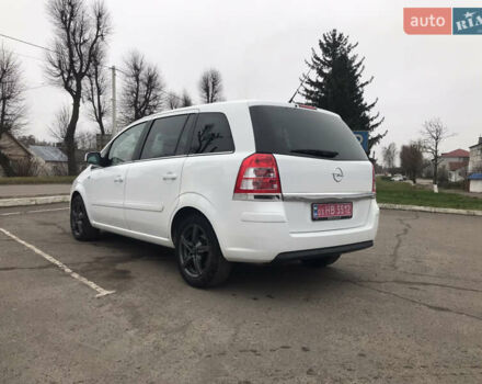 Белый Опель Зафира, объемом двигателя 1.8 л и пробегом 240 тыс. км за 7800 $, фото 7 на Automoto.ua