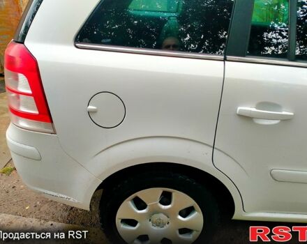 Білий Опель Зафіра, об'ємом двигуна 1.7 л та пробігом 220 тис. км за 6000 $, фото 8 на Automoto.ua