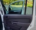 Білий Опель Зафіра, об'ємом двигуна 1.7 л та пробігом 292 тис. км за 7100 $, фото 33 на Automoto.ua