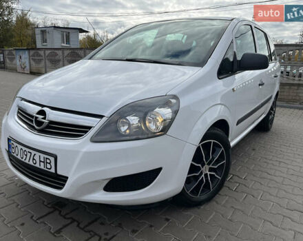 Білий Опель Зафіра, об'ємом двигуна 1.6 л та пробігом 244 тис. км за 6850 $, фото 43 на Automoto.ua