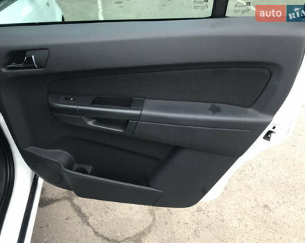 Белый Опель Зафира, объемом двигателя 1.8 л и пробегом 240 тыс. км за 7800 $, фото 43 на Automoto.ua