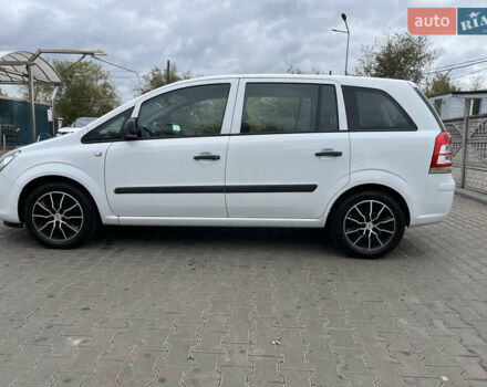 Білий Опель Зафіра, об'ємом двигуна 1.6 л та пробігом 244 тис. км за 6850 $, фото 3 на Automoto.ua