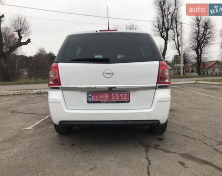 Белый Опель Зафира, объемом двигателя 1.8 л и пробегом 240 тыс. км за 7800 $, фото 8 на Automoto.ua
