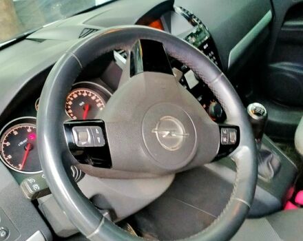 Білий Опель Зафіра, об'ємом двигуна 1.7 л та пробігом 220 тис. км за 6000 $, фото 12 на Automoto.ua
