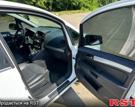 Белый Опель Зафира, объемом двигателя 1.6 л и пробегом 185 тыс. км за 6500 $, фото 8 на Automoto.ua