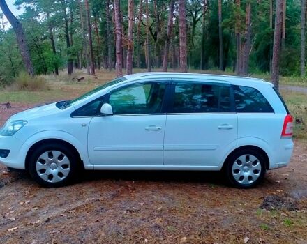 Білий Опель Зафіра, об'ємом двигуна 1.7 л та пробігом 220 тис. км за 6000 $, фото 1 на Automoto.ua