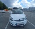 Белый Опель Зафира, объемом двигателя 1.7 л и пробегом 200 тыс. км за 6800 $, фото 3 на Automoto.ua