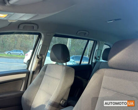 Белый Опель Зафира, объемом двигателя 1.7 л и пробегом 233 тыс. км за 7800 $, фото 9 на Automoto.ua