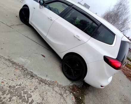 Белый Опель Зафира, объемом двигателя 1.6 л и пробегом 205 тыс. км за 8700 $, фото 3 на Automoto.ua