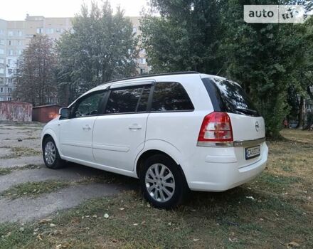 Белый Опель Зафира, объемом двигателя 1.8 л и пробегом 253 тыс. км за 7050 $, фото 7 на Automoto.ua