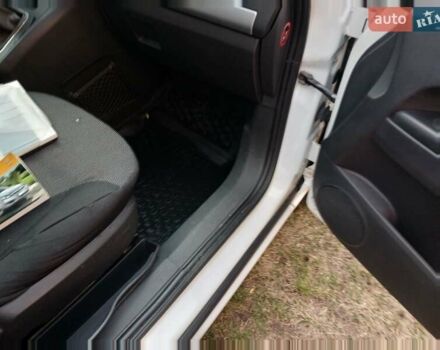 Белый Опель Зафира, объемом двигателя 1.8 л и пробегом 237 тыс. км за 7400 $, фото 18 на Automoto.ua