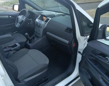 Белый Опель Зафира, объемом двигателя 1.8 л и пробегом 253 тыс. км за 7050 $, фото 22 на Automoto.ua