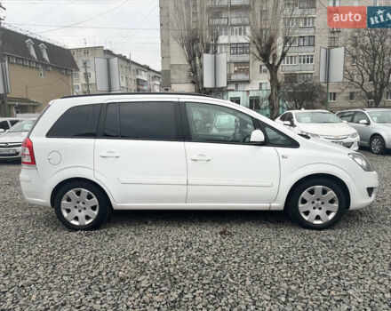 Белый Опель Зафира, объемом двигателя 1.69 л и пробегом 205 тыс. км за 7900 $, фото 5 на Automoto.ua