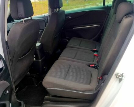 Белый Опель Зафира, объемом двигателя 1.6 л и пробегом 205 тыс. км за 8700 $, фото 11 на Automoto.ua