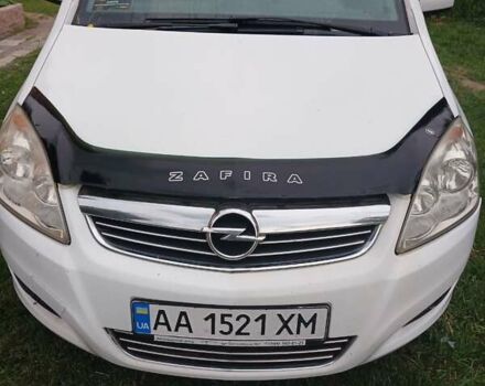 Белый Опель Зафира, объемом двигателя 1.8 л и пробегом 237 тыс. км за 7400 $, фото 12 на Automoto.ua