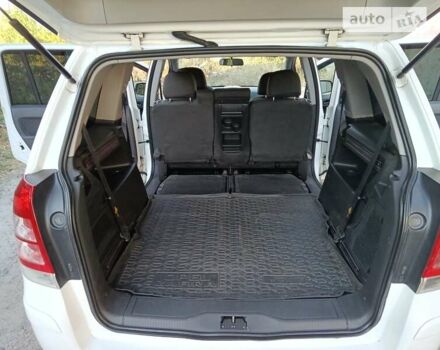 Белый Опель Зафира, объемом двигателя 1.8 л и пробегом 253 тыс. км за 7050 $, фото 12 на Automoto.ua