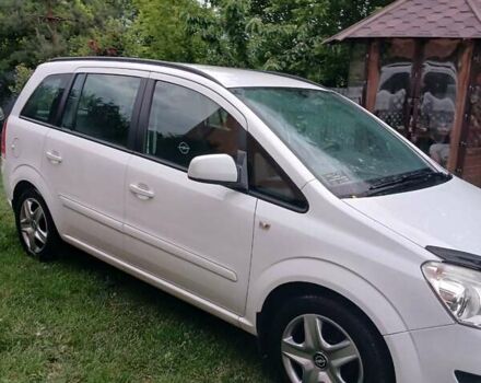 Белый Опель Зафира, объемом двигателя 1.8 л и пробегом 237 тыс. км за 7400 $, фото 9 на Automoto.ua