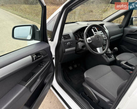 Белый Опель Зафира, объемом двигателя 1.6 л и пробегом 173 тыс. км за 7999 $, фото 13 на Automoto.ua