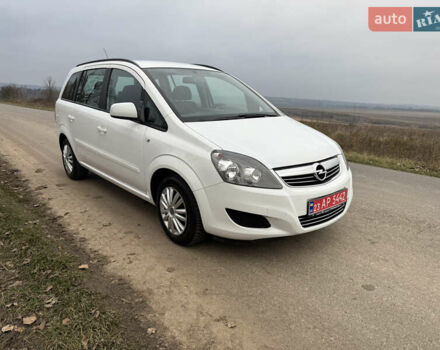 Белый Опель Зафира, объемом двигателя 1.6 л и пробегом 173 тыс. км за 7999 $, фото 8 на Automoto.ua