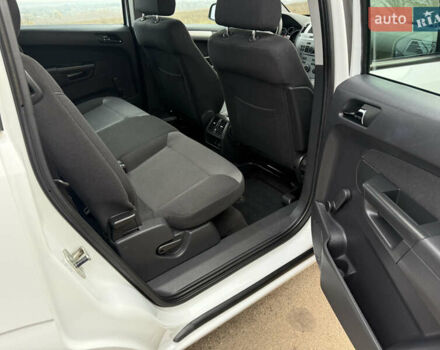 Белый Опель Зафира, объемом двигателя 1.6 л и пробегом 173 тыс. км за 7999 $, фото 30 на Automoto.ua