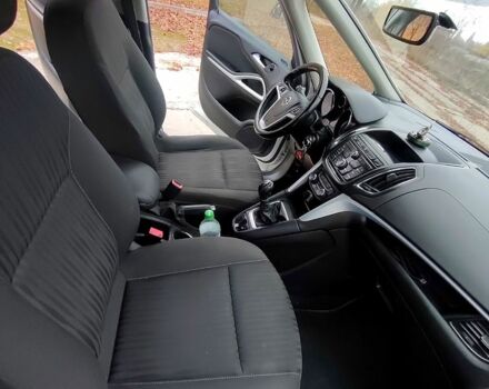 Белый Опель Зафира, объемом двигателя 1.6 л и пробегом 205 тыс. км за 8700 $, фото 7 на Automoto.ua