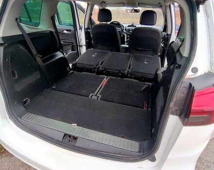 Белый Опель Зафира, объемом двигателя 1.6 л и пробегом 205 тыс. км за 8700 $, фото 9 на Automoto.ua