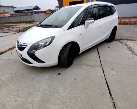 Белый Опель Зафира, объемом двигателя 1.6 л и пробегом 205 тыс. км за 8700 $, фото 1 на Automoto.ua