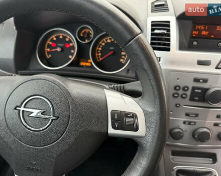 Белый Опель Зафира, объемом двигателя 1.6 л и пробегом 173 тыс. км за 7999 $, фото 44 на Automoto.ua