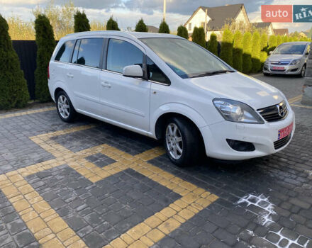 Белый Опель Зафира, объемом двигателя 1.8 л и пробегом 212 тыс. км за 7500 $, фото 13 на Automoto.ua