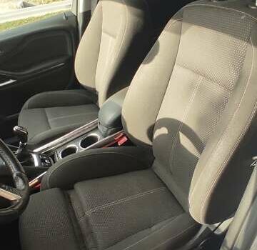 Белый Опель Зафира, объемом двигателя 2 л и пробегом 281 тыс. км за 9800 $, фото 14 на Automoto.ua