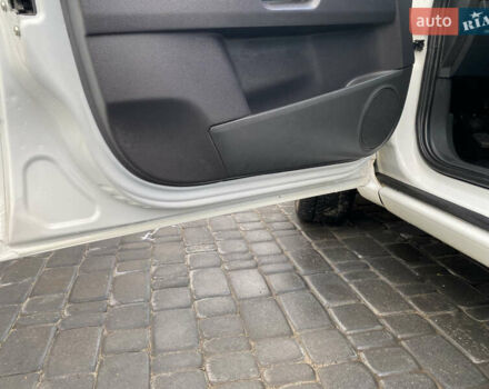 Белый Опель Зафира, объемом двигателя 1.8 л и пробегом 212 тыс. км за 7500 $, фото 42 на Automoto.ua