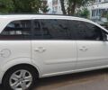 Белый Опель Зафира, объемом двигателя 1.69 л и пробегом 327 тыс. км за 6200 $, фото 1 на Automoto.ua