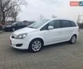 Белый Опель Зафира, объемом двигателя 1.7 л и пробегом 219 тыс. км за 7999 $, фото 1 на Automoto.ua