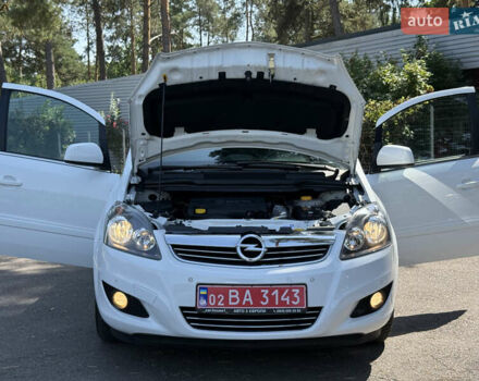 Білий Опель Зафіра, об'ємом двигуна 1.7 л та пробігом 193 тис. км за 8100 $, фото 18 на Automoto.ua