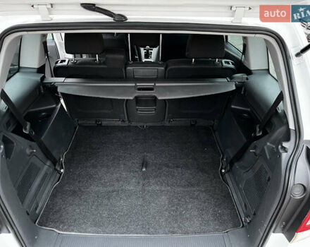 Білий Опель Зафіра, об'ємом двигуна 1.6 л та пробігом 125 тис. км за 7700 $, фото 17 на Automoto.ua