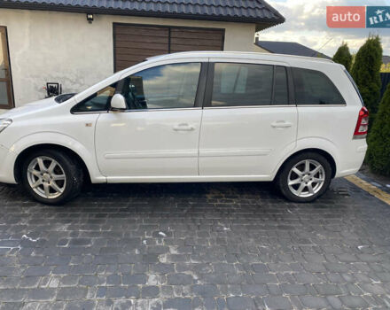 Белый Опель Зафира, объемом двигателя 1.8 л и пробегом 212 тыс. км за 7500 $, фото 15 на Automoto.ua