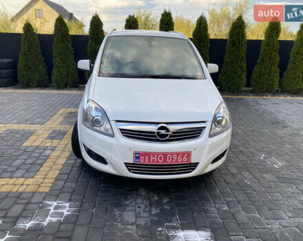 Белый Опель Зафира, объемом двигателя 1.8 л и пробегом 212 тыс. км за 7500 $, фото 14 на Automoto.ua