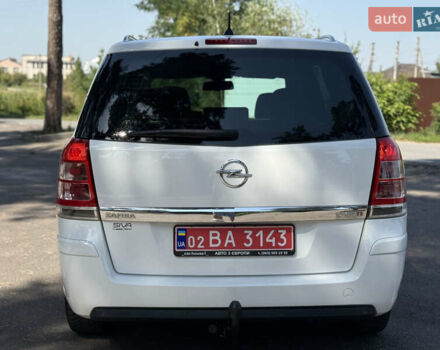 Білий Опель Зафіра, об'ємом двигуна 1.7 л та пробігом 193 тис. км за 8100 $, фото 12 на Automoto.ua