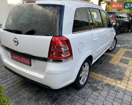 Белый Опель Зафира, объемом двигателя 1.8 л и пробегом 212 тыс. км за 7500 $, фото 18 на Automoto.ua