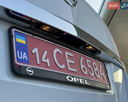 Белый Опель Зафира, объемом двигателя 1.6 л и пробегом 149 тыс. км за 7699 $, фото 58 на Automoto.ua