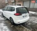 Білий Опель Зафіра, об'ємом двигуна 2 л та пробігом 212 тис. км за 9500 $, фото 4 на Automoto.ua