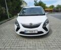 Белый Опель Зафира, объемом двигателя 2 л и пробегом 273 тыс. км за 8100 $, фото 1 на Automoto.ua