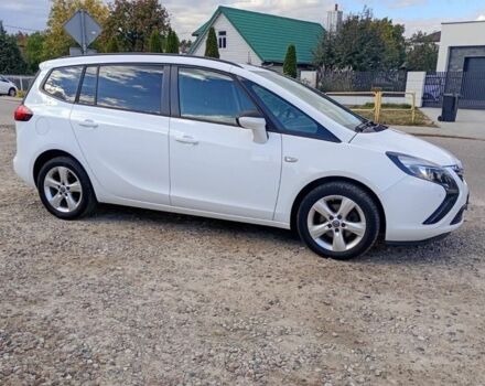 Белый Опель Зафира, объемом двигателя 1.8 л и пробегом 213 тыс. км за 7600 $, фото 4 на Automoto.ua