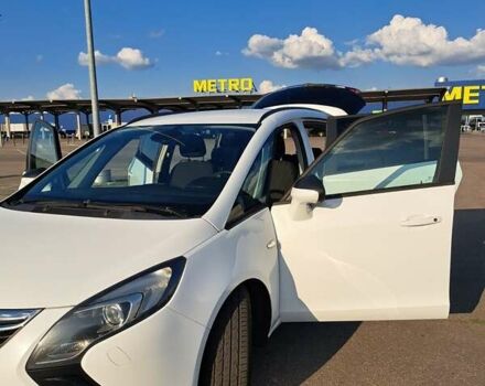 Опель Зафира 2014 в Харькове на Automoto.ua Белый Опель Зафира, объемом двигателя 2 л и пробегом 253 тыс. км за 9500 $, фото 23 на Automoto.ua