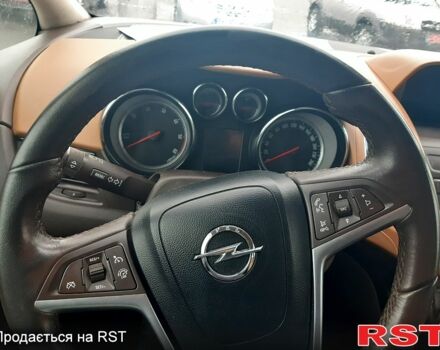 Опель Зафира 2014 в Харькове на Automoto.ua Белый Опель Зафира, объемом двигателя 1.6 л и пробегом 200 тыс. км за 7600 $, фото 4 на Automoto.ua
