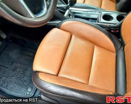 Опель Зафира 2014 в Харькове на Automoto.ua Белый Опель Зафира, объемом двигателя 1.6 л и пробегом 200 тыс. км за 7600 $, фото 11 на Automoto.ua