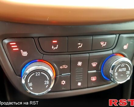 Опель Зафира 2014 в Харькове на Automoto.ua Белый Опель Зафира, объемом двигателя 1.6 л и пробегом 200 тыс. км за 7600 $, фото 7 на Automoto.ua